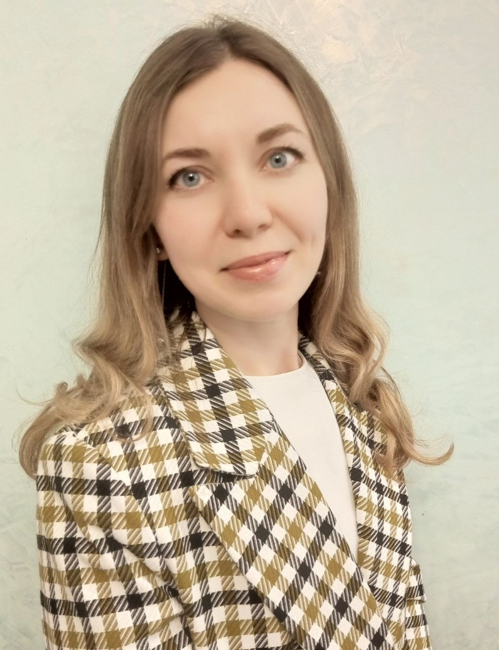 Педагог дополнительного образования КОЛЕСНИКОВА  Светлана Анатольевна.